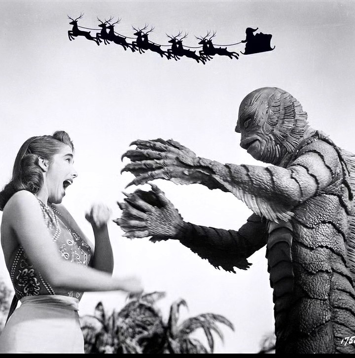 Sometimes.... When a monster is really good, Santa brings what they want for Christmas!!! Thank you Santa!!!! 🤣🧟‍♂️
#horror #horrorlove #horrorfan #horrormovie #horrormovies #horrorfan #horrorfilm #ho