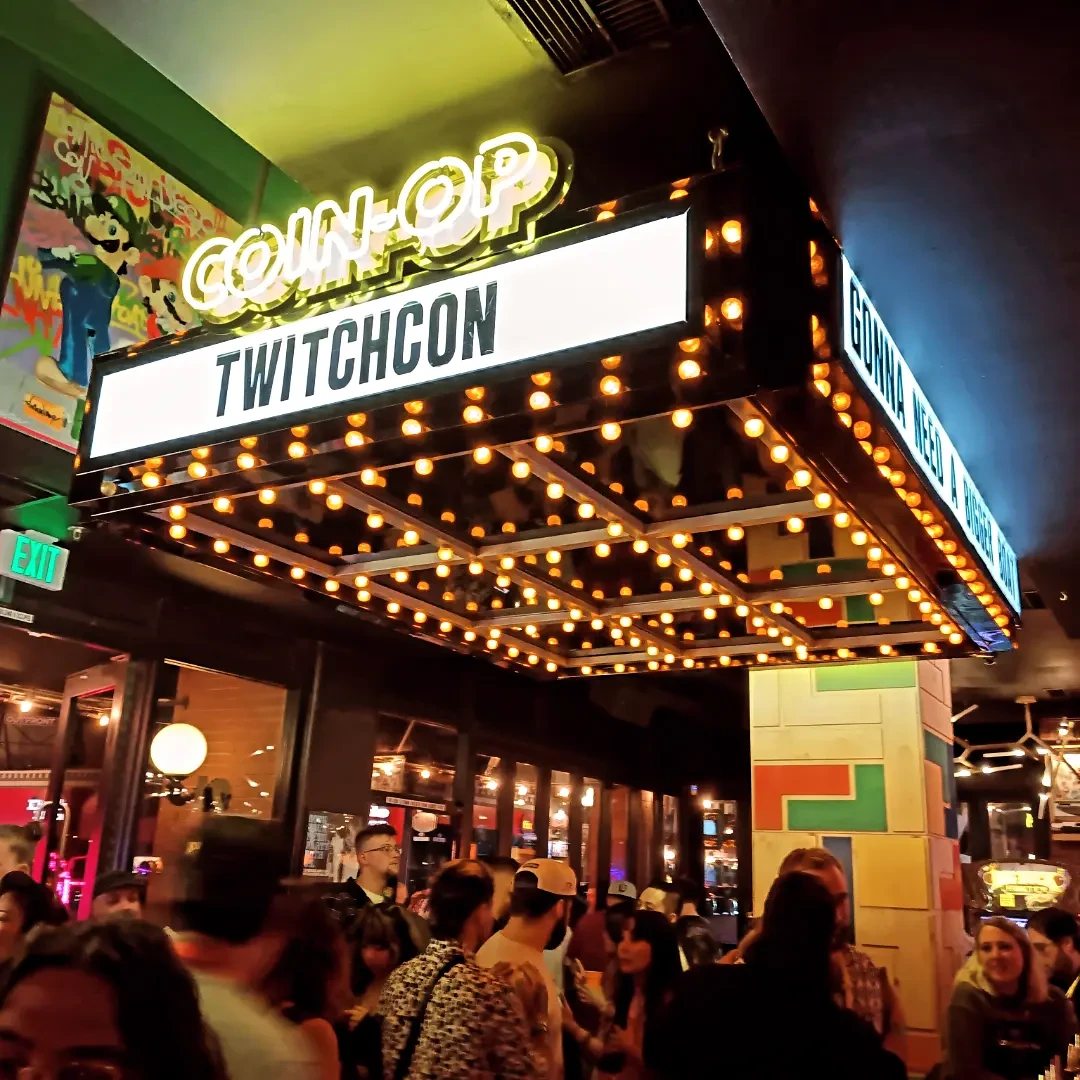 Amazing time at #twitchcon #twitchcon2024 ... What an amazing time, with incredible people.... It was Also so great to get to catch up and hang with old friends and new!! 
Thanks @tikitacotony for bei