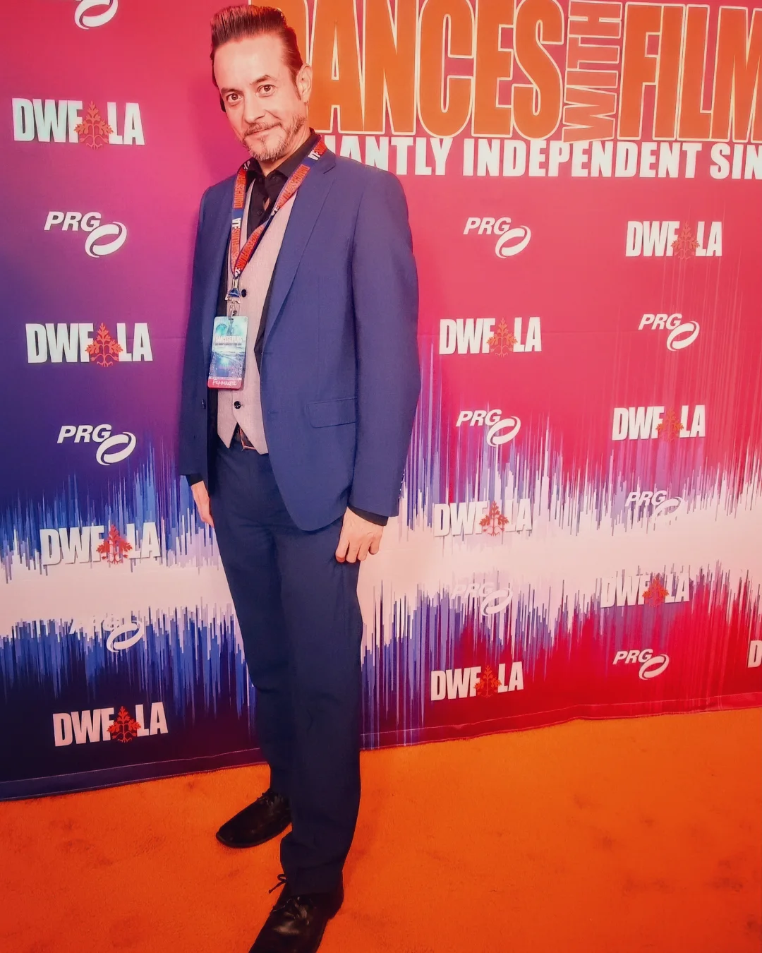 Another killer day at @danceswithfilms @lfr_films did the red carpet, & I Grrrrrrrr'ed also got to see @veravanguard's film Apocalypse Love!! Good zombie stuffs !! 😁
#lfrfilms #veravanguard #davereda 