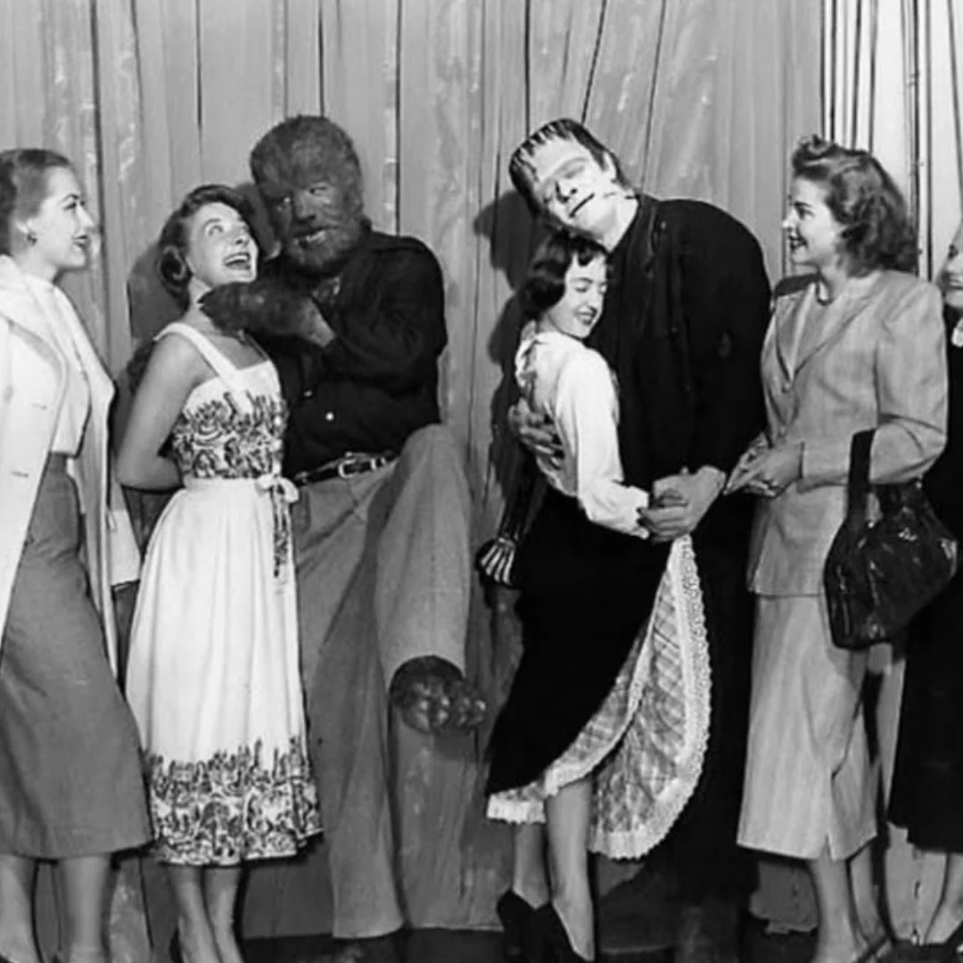 Sometimes ya gotta love the monster 😜
#horror #horrorlove #horrorfan #horrormovie #horrormovies #horrorfan #horrorfilm #horrorclub #horrorart #horrorjunkie #horroraddict #horrornights #horrornerd #hor