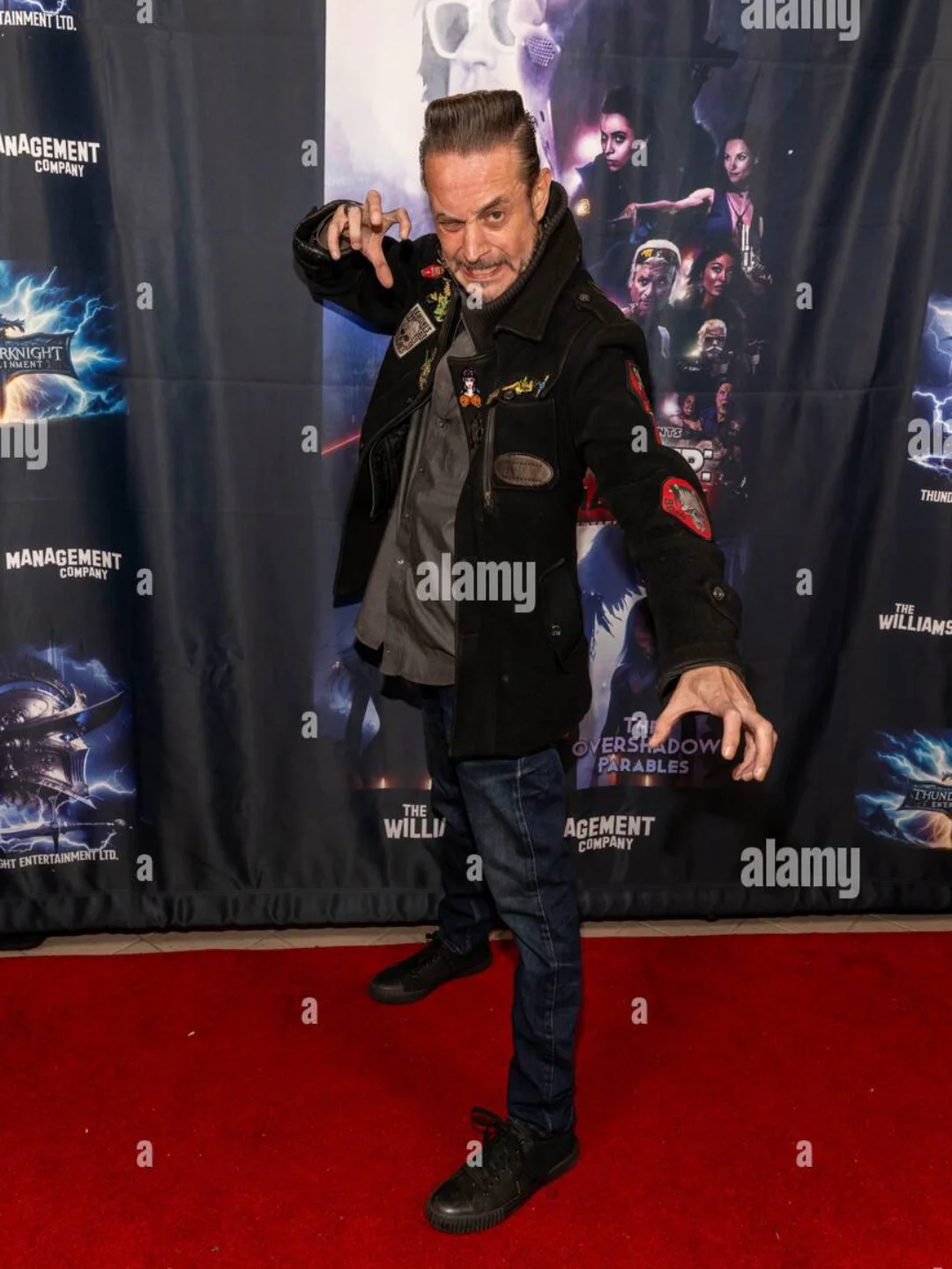 Even MORE pictures from the SHOOT FROM THE HIP world premier screening last night...
Huge thank you to everyone involved with the film, Joseph Williamson for the invite,
And THESE live photographers