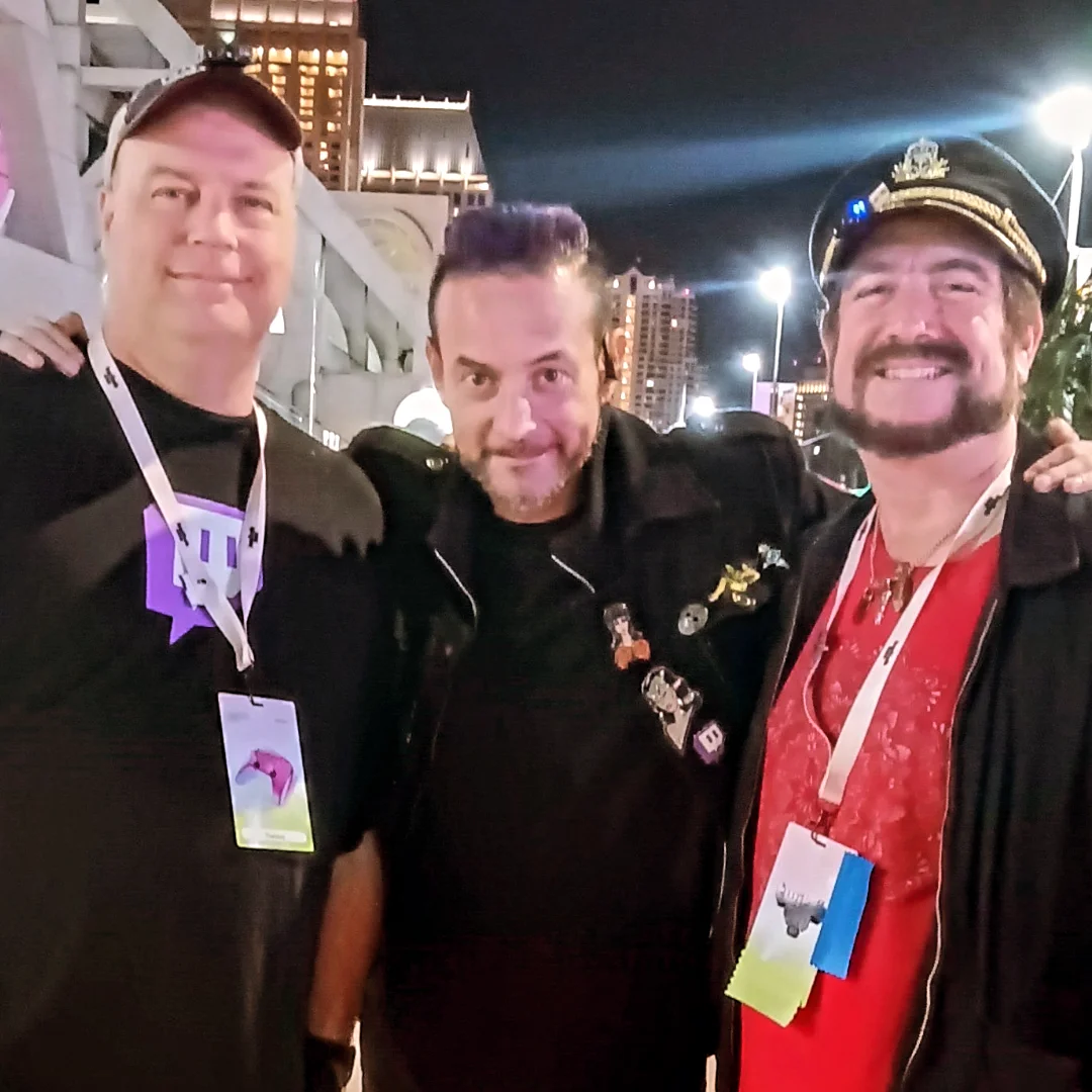 Gierk Nation at Twitchcon 
#twitchcon2025 #twitch #twitchstreamer #thagierk #tikitacotony #Elftwinfilms #elftwinontwitch #zombieDave #convention