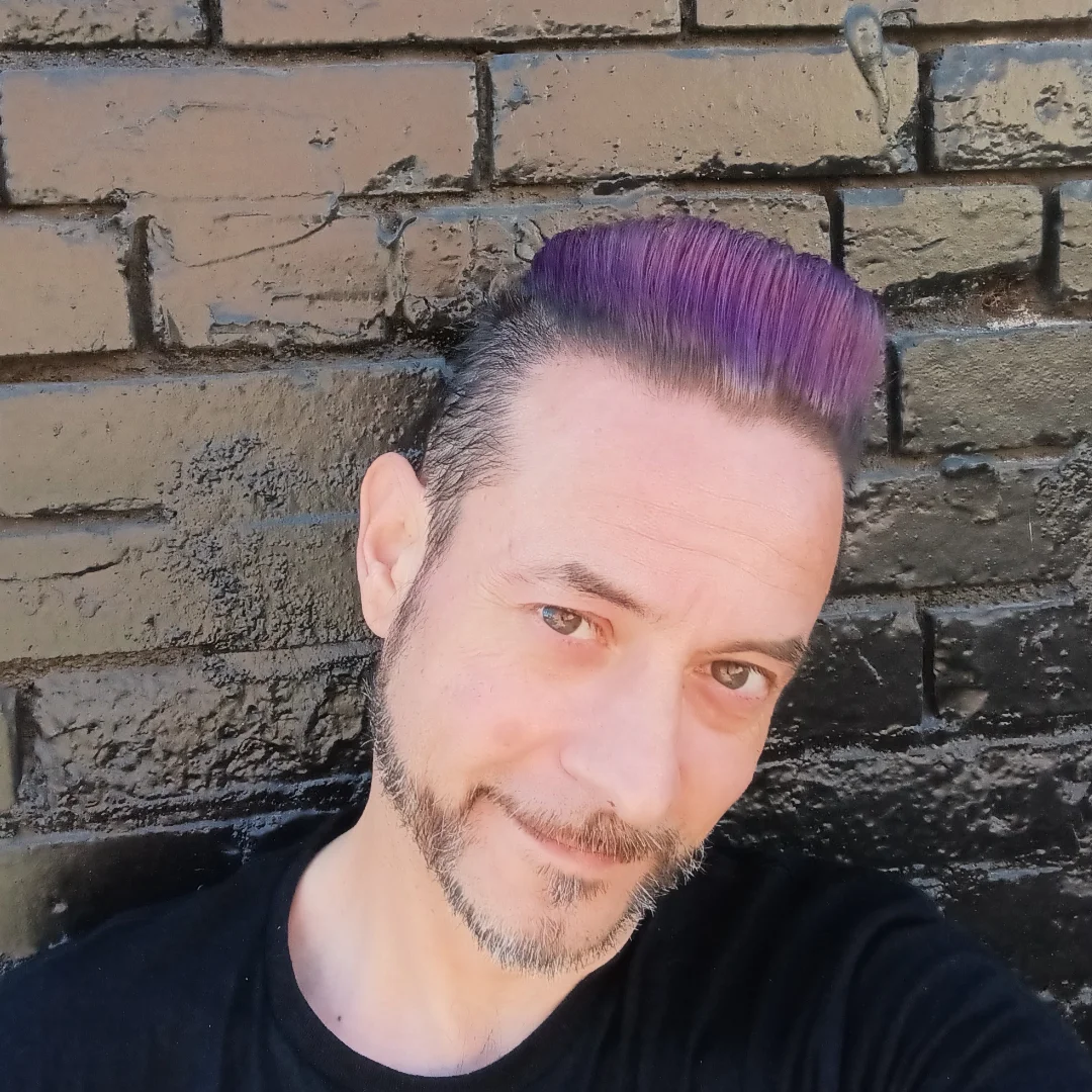Thanks to @jengreenleigh for giving me that purple touch! YOU ROCK!!
#suavecito #guyswithbeards #instabeard #beardandcompany #laguy #beardnation #dappermen #picoftheday #beardgang #guyswithstyle #hair