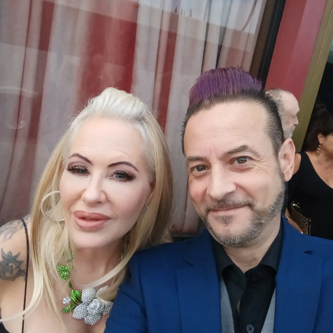 Huge thanks to my friend @josi_kat for inviting me to the premier of CLOWN MOTEL: 3 WAYS TO HELL!! 
It was a clownishly good time!!! Congrats to the cast and crew!!! 
#clownmotel #clownmotel3waystohel